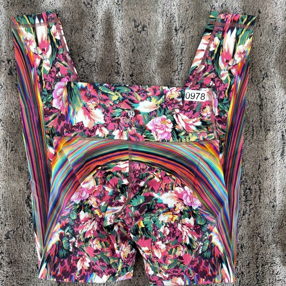 lululemon athletica Pants - Lululemon Wunder Under Leggings Womens 6 Floral Spectrum Rainbow HR 27" HTF